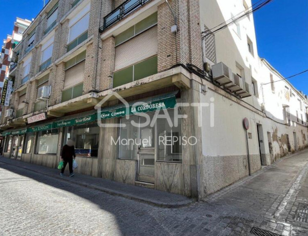 Commercial Premises For sell in Montilla in Córdoba 