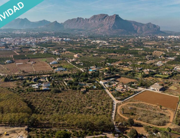 Construye la casa de tus sueño en un entorno privilegiado en plena naturaleza.