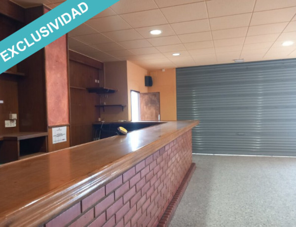 Local Comercial con Vivienda en Ctra Olot - Santa Pau.