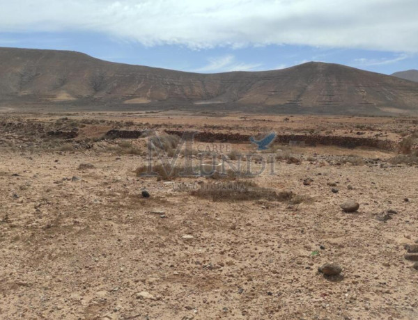 ¡OPORTUNIDAD! Terreno rústico en Paraje El Cuchillete