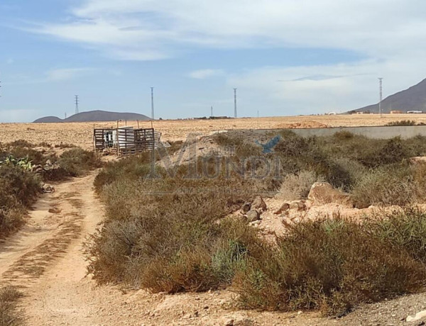 ¡OPORTUNIDAD! Terreno rústico en Paraje El Cuchillete