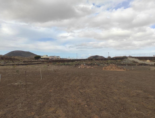 Plot For sell in Oliva, La in Las Palmas 