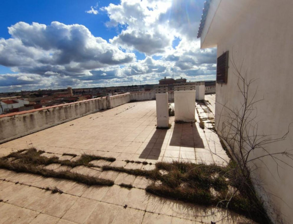 APARTAMENTOS DE 1 Y 2 DORMITORIOS A ESTRENAR EN VILLATOBAS. EDIFICIO ENTERO