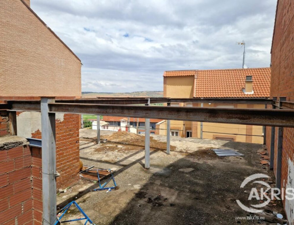 EDIFICIO EN CONSTRUCCIÓN