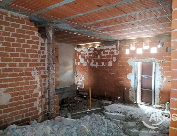 EDIFICIO EN CONSTRUCCIÓN CON 17 VIVIENDAS EN ALAMEDA