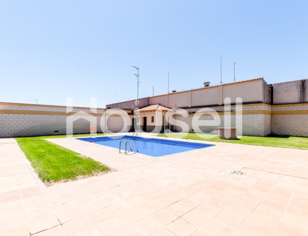 Chalet en venta de 230 m² Calle Melonar (Talavera la Nueva), 45694 Talavera de la Reina (Toledo)