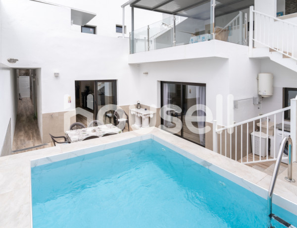 Casa en venta de 325 m² en Calle León Felipe, 38678 Adeje (Tenerife)