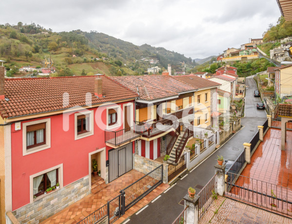 Casa en venta de 190 m² Avenida Aldea Arriondo, 33600 Mieres (Asturias)