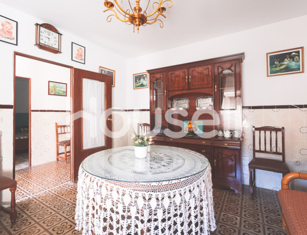 Casa en venta de 95 m² en  Calle Martires, 10130 Zorita (Cáceres)