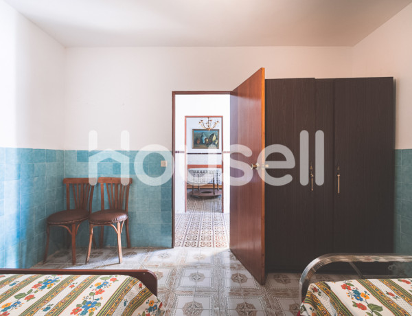 Casa en venta de 95 m² en  Calle Martires, 10130 Zorita (Cáceres)