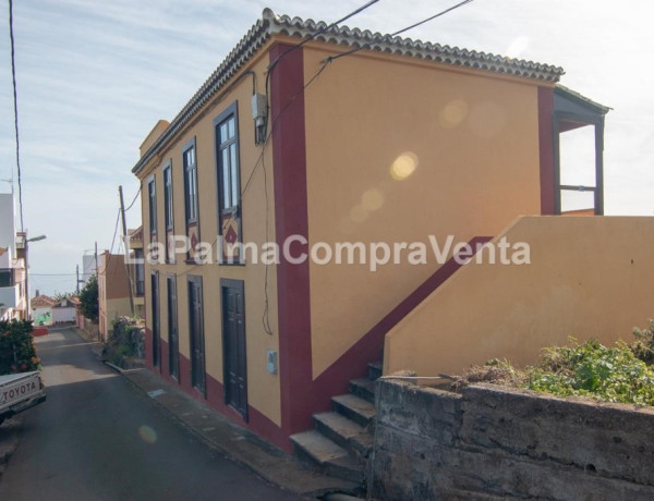 Casa-Chalet en Venta en San Andres Y Sauces Santa Cruz de Tenerife 