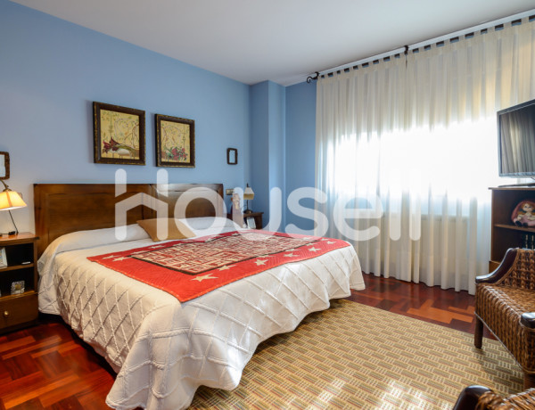 Casa en venta de 264 m² Urbanización Párroco Don José F. Teral, 33403 Avilés (Asturias)