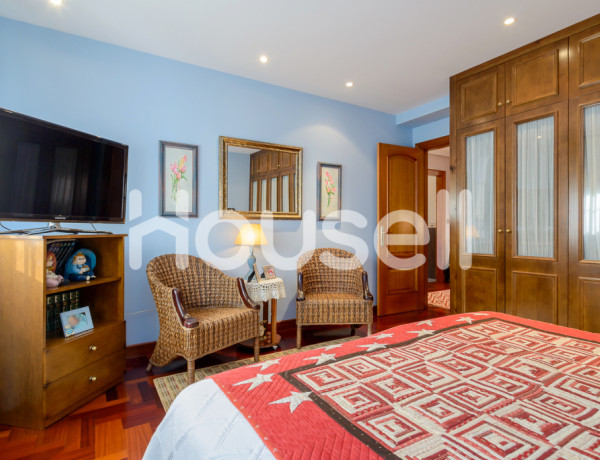 Casa en venta de 264 m² Urbanización Párroco Don José F. Teral, 33403 Avilés (Asturias)