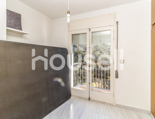 Casa en venta de 263 m² Calle Castanyer, 17800 Olot (Girona)