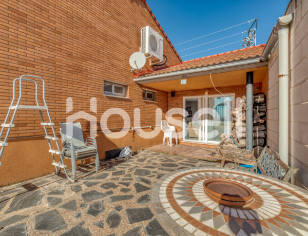 Casa en venta de 232 m² Calle Agustina de Aragón, 50639 Figueruelas (Zaragoza)