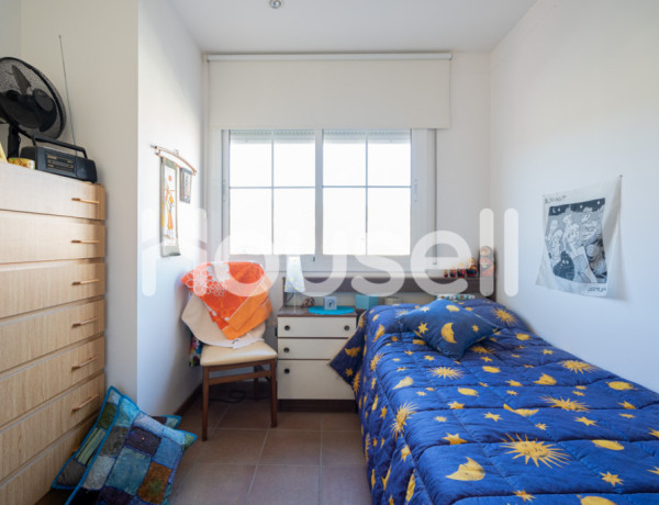 Chalet en venta de 231 m² Calle Montserrat, 08620 Sant Vicenç dels Horts (Barcelona)