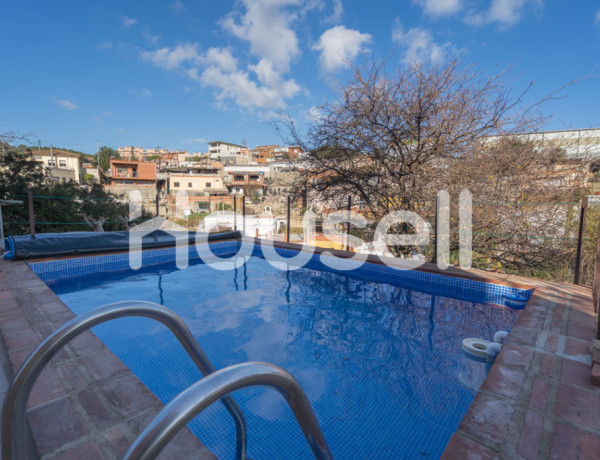 Chalet en venta de 231 m² Calle Montserrat, 08620 Sant Vicenç dels Horts (Barcelona)