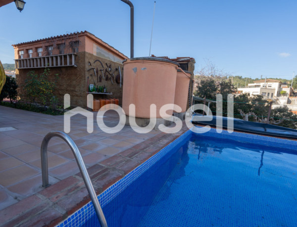 Chalet en venta de 231 m² Calle Montserrat, 08620 Sant Vicenç dels Horts (Barcelona)