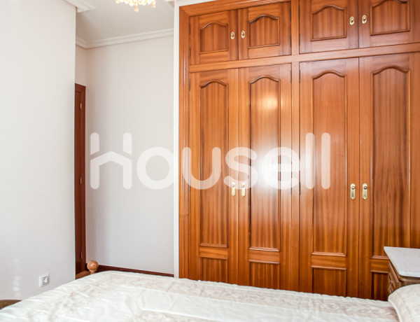 Chalet en venta de 180 m² Calle Anantapur, 37185 Villamayor (Salamanca)