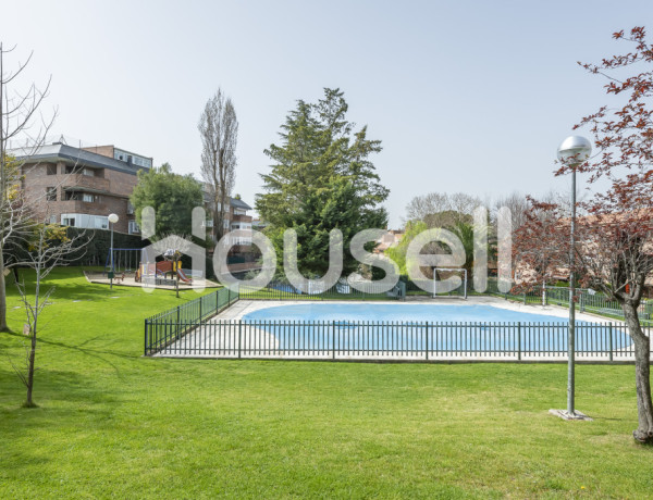 Piso en venta de 104 m² Calle Puerto de Somosierra, 28220 Majadahonda (Madrid)