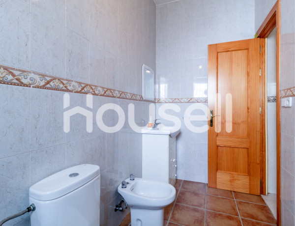 Casa en venta de 121 m² Calle Torre Cuadrada, 41016 Sevilla