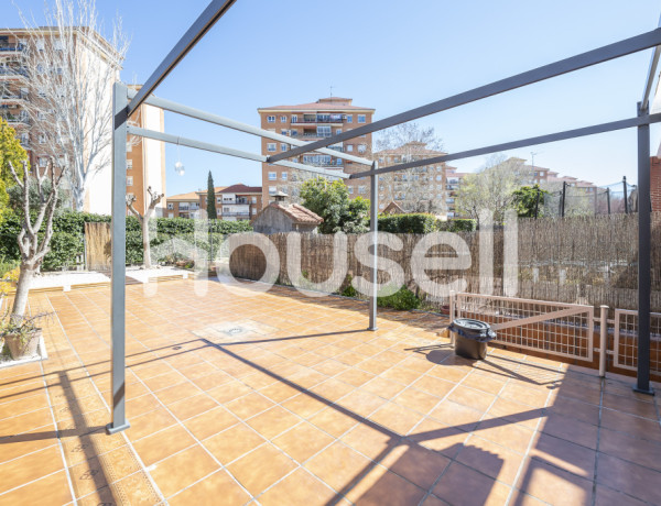 Chalet adosado en venta de 235 m² Calle General Herrera, 28805 Alcalá de Henares (Madrid)