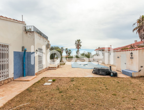 Chalet en venta de 151 m² Calle dels Gladiols, 43530 Alcanar (Tarragona)