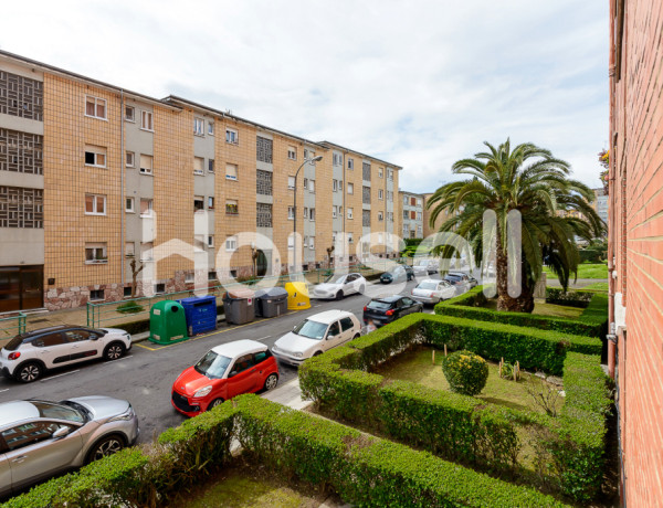 Piso en venta de 92 m² Calle Luis Bayón, 33402 Avilés (Asturias)