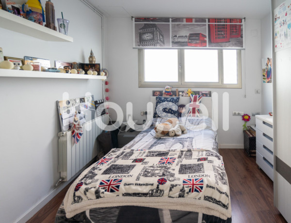 Casa en venta de 194 m² Calle Perez Moya, 08204 Sabadell (Barcelona)