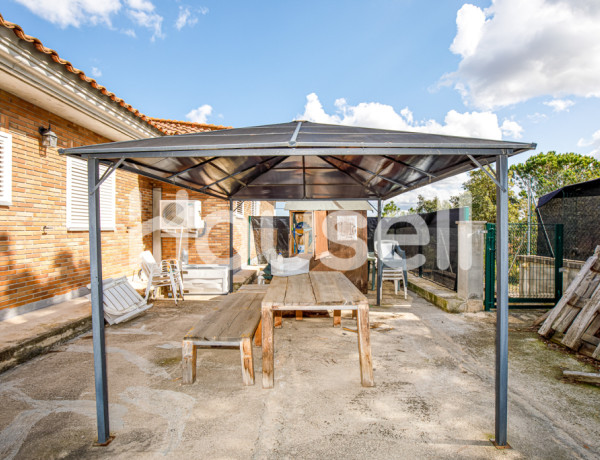 Casa en venta de 262 m² Calle de lEucaliptus, 17410 Sils (Girona)