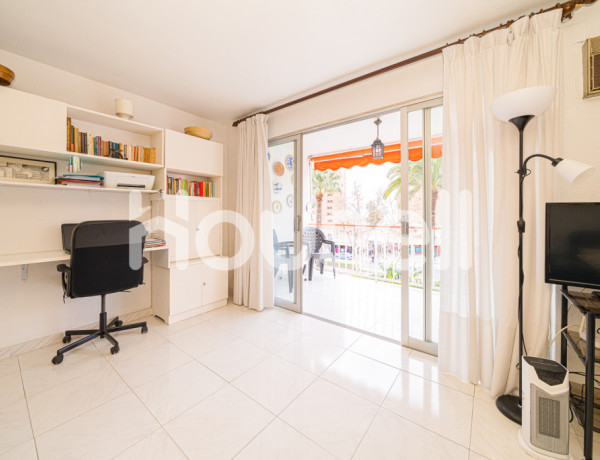 Piso en venta de 80 m² Avenida del Mediterráneo, 03503 Benidorm (Alacant)