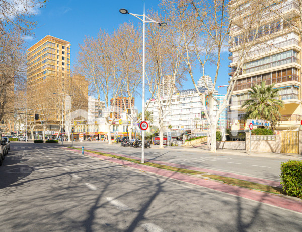 Piso en venta de 80 m² Avenida del Mediterráneo, 03503 Benidorm (Alacant)