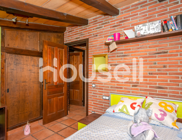 Chalet en venta de 261 m² Avenida La Selva, 17430 Santa Coloma de Farners (Girona)