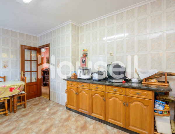 Casa en venta de 210 m² Calle Higinio Carrocera, 33939 Langreo (Asturias)