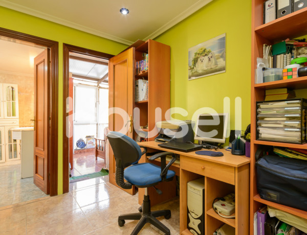 Casa en venta de 210 m² Calle Higinio Carrocera, 33939 Langreo (Asturias)