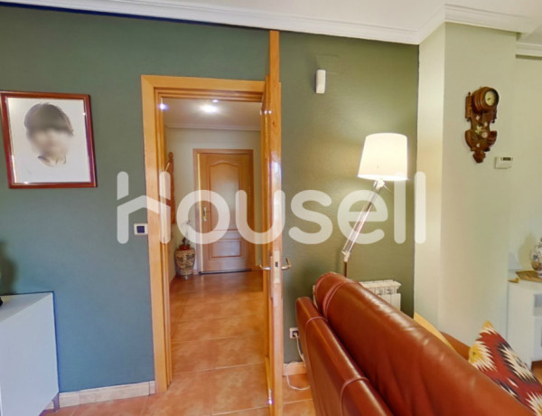 Chalet adosado en venta de 182 m² Calle Moscú, 28822 Coslada (Madrid)