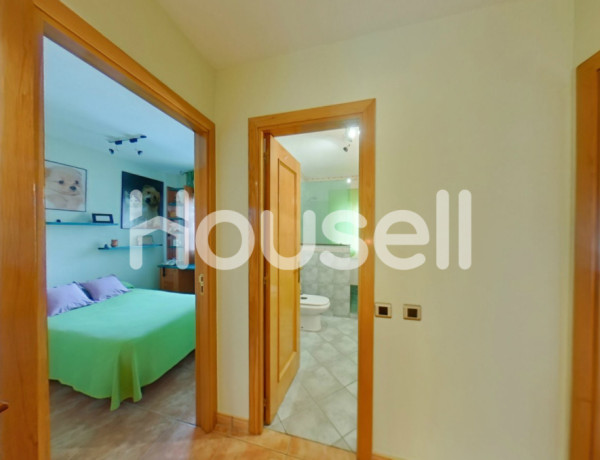 Chalet adosado en venta de 182 m² Calle Moscú, 28822 Coslada (Madrid)