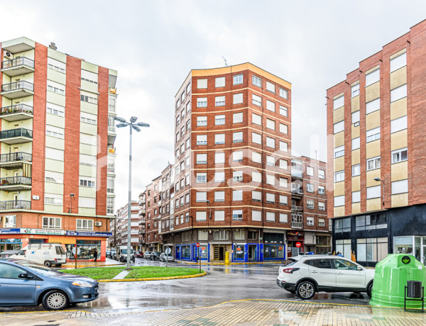 Ático de 85m² en Calle Doctor Marañón, 24402 Ponferrada (León)