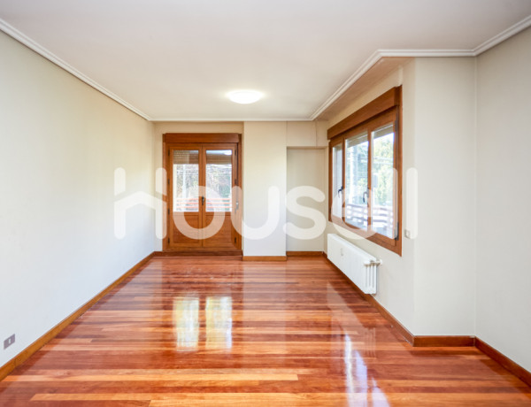 Piso en venta de 212 m² Magdalena Kalea, 01008 Vitoria-Gasteiz (Araba)