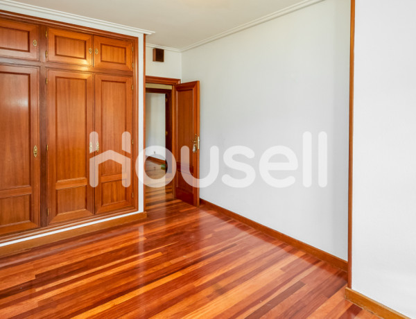 Piso en venta de 212 m² Magdalena Kalea, 01008 Vitoria-Gasteiz (Araba)