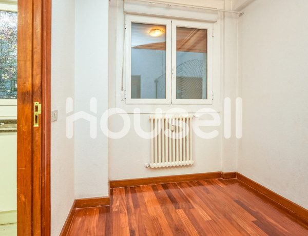 Piso en venta de 212 m² Magdalena Kalea, 01008 Vitoria-Gasteiz (Araba)