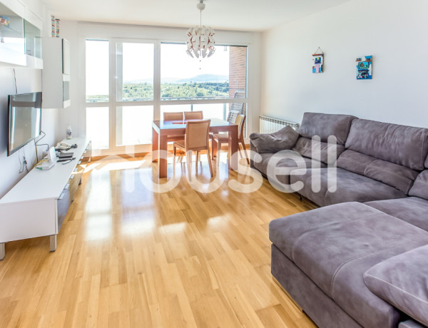 Piso en venta de 128 m² Calle Isaac Puente Armenstoy, 01006 Vitoria-Gasteiz (Araba)