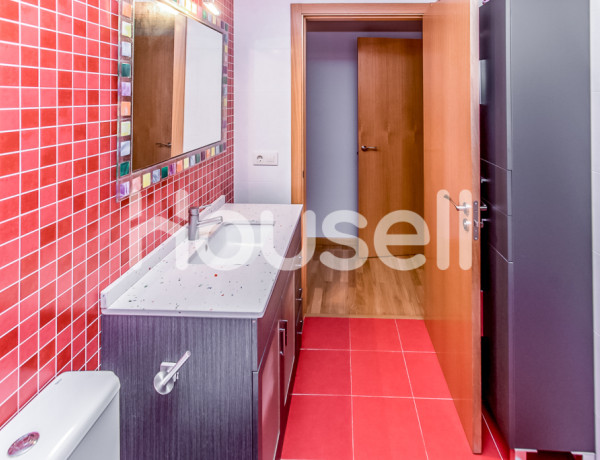 Piso en venta de 128 m² Calle Isaac Puente Armenstoy, 01006 Vitoria-Gasteiz (Araba)