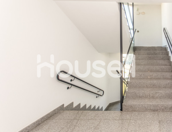 Piso en venta de 128 m² Calle Isaac Puente Armenstoy, 01006 Vitoria-Gasteiz (Araba)