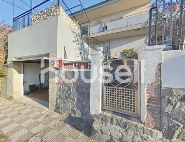 Casa en venta de 187m² en  Calle Sant Lluís 42, 08630 Abrera