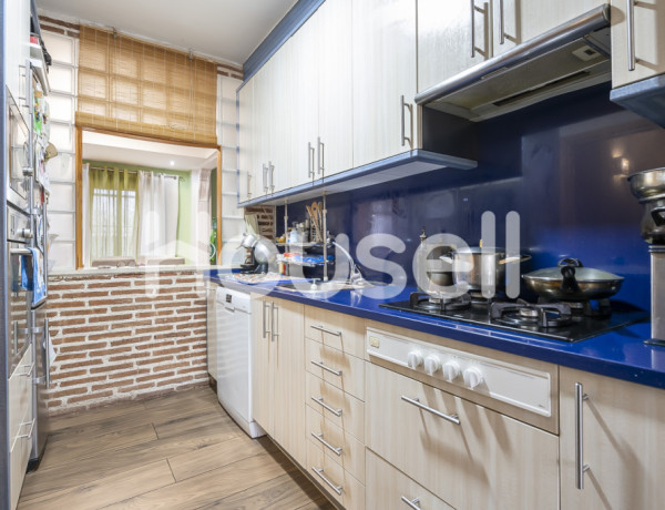 Chalet en venta de 303 m² Calle Villajoyosa, 28513 Nuevo Baztán (Madrid)