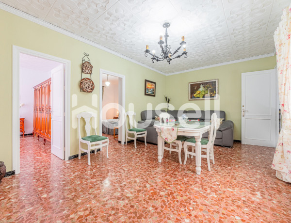 Casa en venta de 226 m² Calle Virgen de los Reyes, 41410 Carmona (Sevilla)