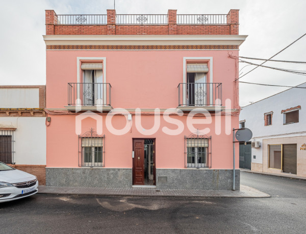 Casa en venta de 226 m² Calle Virgen de los Reyes, 41410 Carmona (Sevilla)