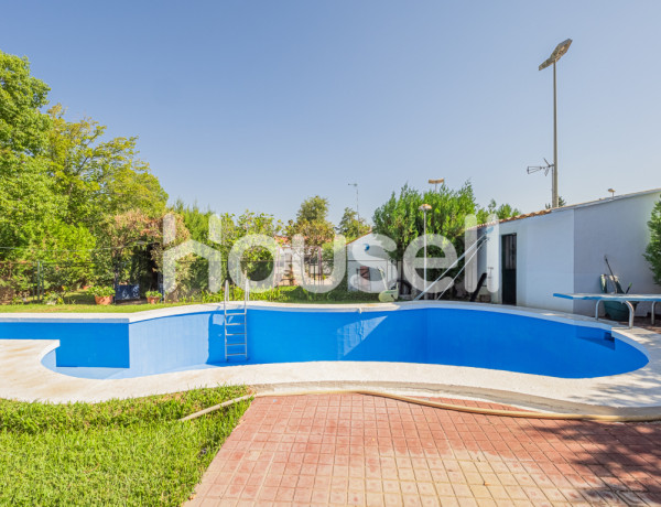 Chalet en venta de 266 m² Avenida Libertad, 41704 Dos Hermanas (Sevilla)