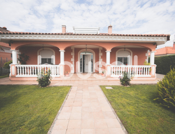 Casa en venta de 402 m² Urbanización Golf Guadiana, 06195 Badajoz